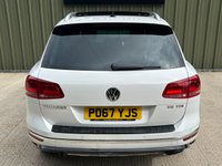USED 2017 R VOLKSWAGEN TOUAREG 3.0 TDI V6 R-Line Plus SUV 5dr Diesel Tiptronic 4WD Euro 6 (s/s) (262 ps) 