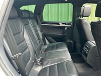 USED 2017 R VOLKSWAGEN TOUAREG 3.0 TDI V6 R-Line Plus SUV 5dr Diesel Tiptronic 4WD Euro 6 (s/s) (262 ps) 