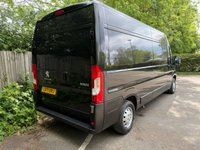USED 2022 71 PEUGEOT BOXER 2.2 BlueHDi 335 Professional Panel Van 5dr Diesel Manual L3 H2 Euro 6 (s/s) (140 ps) A/C-p sensors-nav-Bluetooth