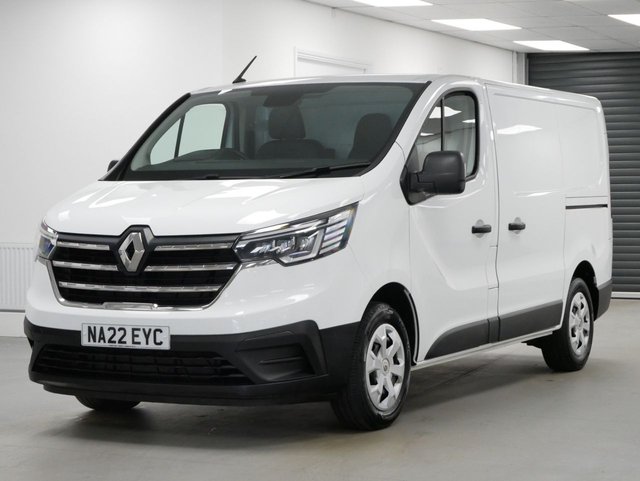 View our Renault Trafic SL28 2.0 BLUEDCI 130 BHP SWB BUSINESS PLUS + EDITION