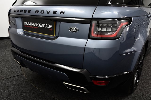 USED 2020 70 LAND ROVER RANGE ROVER SPORT 3.0 D300 MHEV HSE SUV 5dr Diesel Auto 4WD Euro 6 (s/s) (300 ps) 1 Owner | &pound;7k Extras | F/S/H