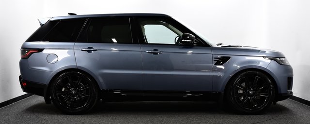 USED 2020 70 LAND ROVER RANGE ROVER SPORT 3.0 D300 MHEV HSE SUV 5dr Diesel Auto 4WD Euro 6 (s/s) (300 ps) 1 Owner | &pound;7k Extras | F/S/H