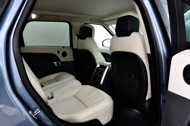 USED 2020 70 LAND ROVER RANGE ROVER SPORT 3.0 D300 MHEV HSE SUV 5dr Diesel Auto 4WD Euro 6 (s/s) (300 ps) 1 Owner | &pound;7k Extras | F/S/H