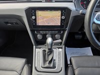 USED 2023 72 VOLKSWAGEN PASSAT 1.5 TSI EVO SEL Estate 5dr Petrol DSG Euro 6 (s/s) (150 ps) Satellite Navigation - Cruise Control - Heated Leather