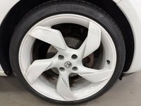 USED 2014 14 VAUXHALL ADAM 1.4 16v White Edition Hatchback 3dr Petrol Manual Euro 5 (87 ps) 