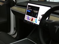USED 2023 23 TESLA MODEL Y SUV 5dr Electric Auto RWD (346 ps) SUNROOF SAT NAV PARKING CAMERA LEATHER HEATED SEATS HEATED STEERING WHEEL CRUISE CONTROL 1 OWNER WARRANTY