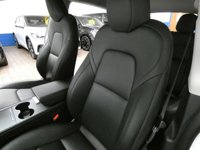 USED 2023 23 TESLA MODEL Y SUV 5dr Electric Auto RWD (346 ps) SUNROOF SAT NAV PARKING CAMERA LEATHER HEATED SEATS HEATED STEERING WHEEL CRUISE CONTROL 1 OWNER WARRANTY