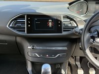 USED 2017 67 PEUGEOT 308 1.6 BlueHDi GT Line Hatchback 5dr Diesel Manual Euro 6 (s/s) (120 ps) CarPlay+RevCam+PANROOF