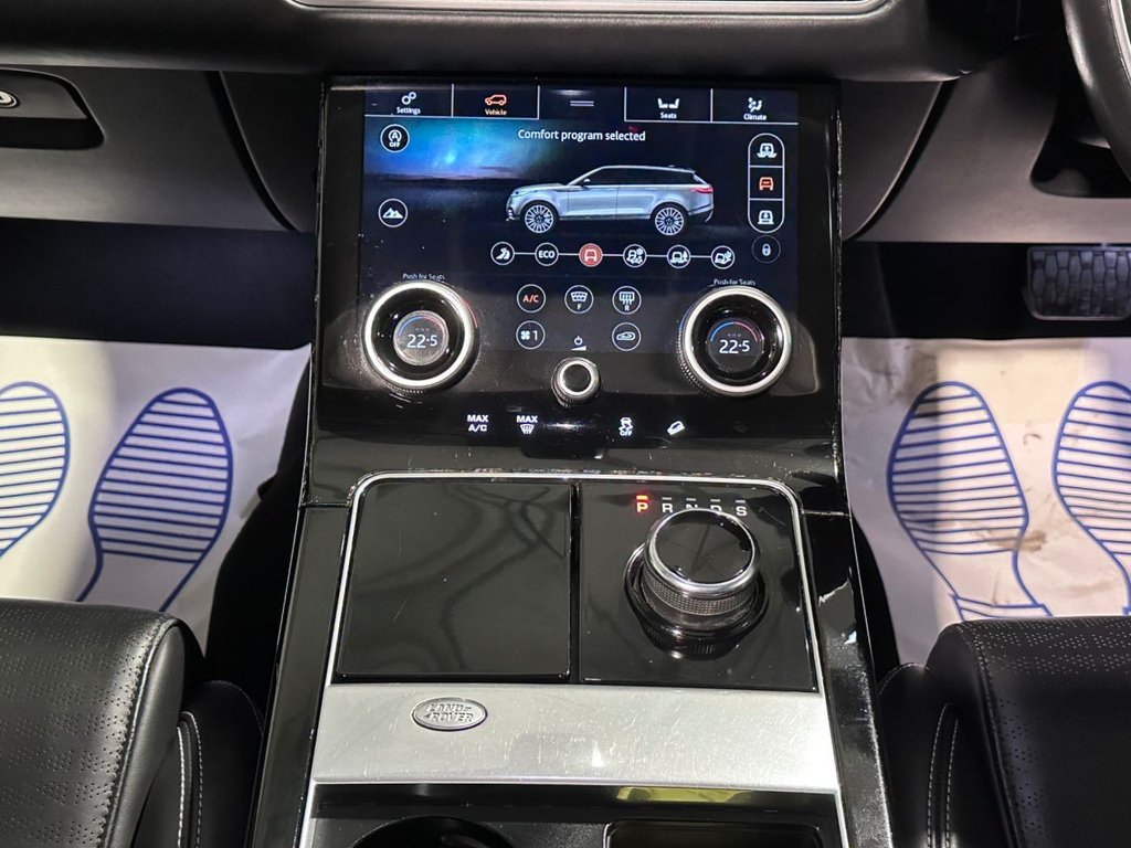 USED 2020 20 LAND ROVER RANGE ROVER VELAR 3.0 D300 HSE SUV 5dr Diesel Auto 4WD Euro 6 (s/s) (300 ps) 