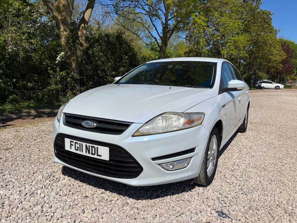 USED 2011 11 FORD MONDEO 2.0 TDCi Zetec Hatchback 5dr Diesel Manual Euro 5 (140 ps) 