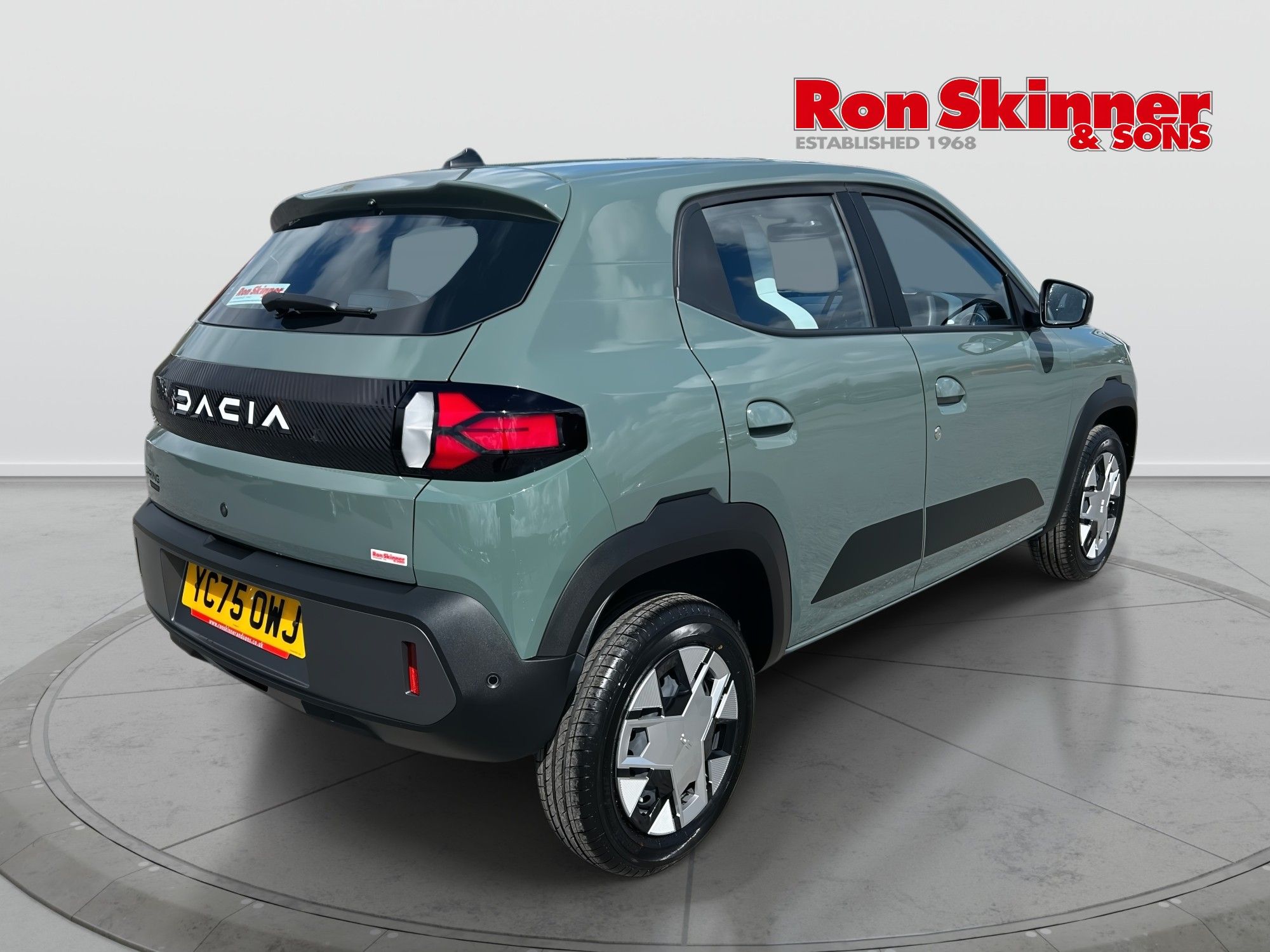 USED 2025 75 DACIA Spring 45 26.8kWh Expression Hatchback 5dr Electric Auto (45 ps) 