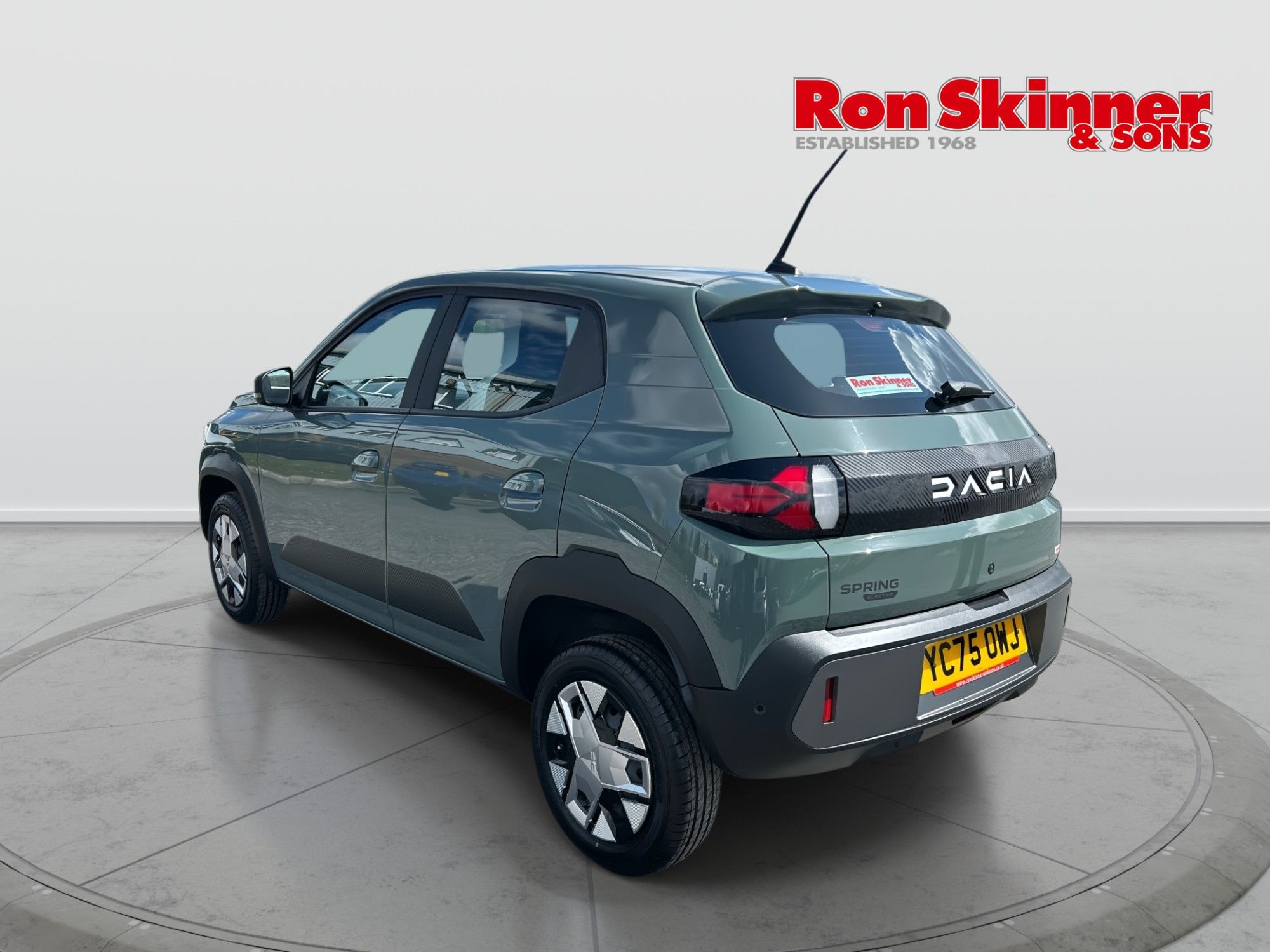 USED 2025 75 DACIA Spring 45 26.8kWh Expression Hatchback 5dr Electric Auto (45 ps) 