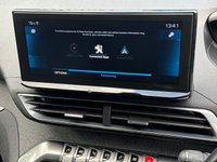USED 2021 21 PEUGEOT 3008 1.5 BlueHDi Allure Premium SUV 5dr Diesel Manual Euro 6 (s/s) (130 ps) + SERVICE HISTORY + 18" ALLOY WHEELS + SIX (6) SPEED MANUAL GEARBOX + DAYTIME RUNNING LIGHTS + SATELLITE NAVIGATION + 1/2 LEATHER SEATS + AUTO HEADLIGHTS + FRONT AND REAR PARKING SENSORS + REAR CAMERA + REAR PRIVACY GLASS + DUAL CLIMATE CONTROL + CRUISE CONTROL + BLUETOOTH / TELEPHONE PREPARATION + RADIO / USB / DAB / MP3 PLAYER + MUCH MUCH MORE...
