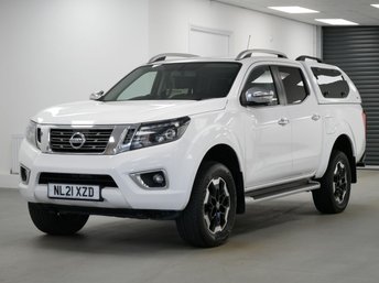 2021 NISSAN NAVARA