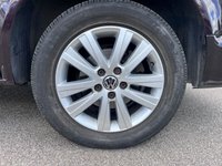 USED 2015 15 VOLKSWAGEN CARAVELLE 2.0 TDI BlueMotion Tech Executive MPV 5dr Diesel DSG Euro 5 (s/s) (140 ps) 