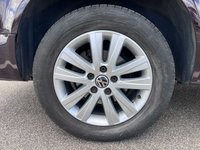 USED 2015 15 VOLKSWAGEN CARAVELLE 2.0 TDI BlueMotion Tech Executive MPV 5dr Diesel DSG Euro 5 (s/s) (140 ps) 