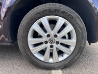 USED 2015 15 VOLKSWAGEN CARAVELLE 2.0 TDI BlueMotion Tech Executive MPV 5dr Diesel DSG Euro 5 (s/s) (140 ps) 