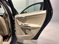 USED 2014 14 VOLVO XC60 2.4 D5 SE Lux Nav SUV 5dr Diesel Geartronic AWD Euro 5 (215 ps) 13 SERVICES ON RECORD