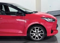 USED 2020 70 TOYOTA YARIS 1.5 VVT-h Launch Edition Hatchback 5dr Petrol Hybrid E-CVT Euro 6 (s/s) (116 ps) 