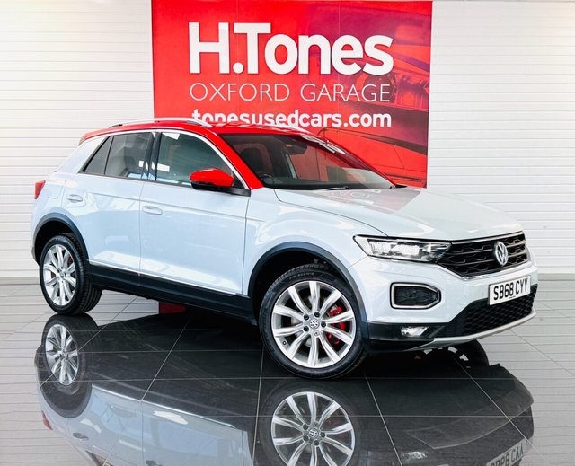 View our VOLKSWAGEN T-ROC