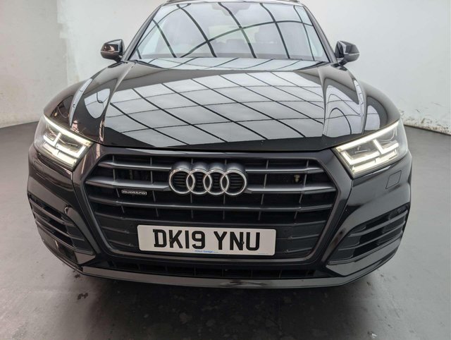 USED 2019 19 AUDI Q5 2.0 Q5 Black Edition 40 TDI Quattro Semi-Auto 4WD 5dr CLICK & COLLECT/ HOME DELIVERY
