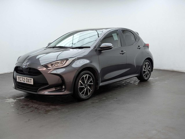 USED 2022 72 TOYOTA YARIS 1.5 Yaris Design HEV CVT 5dr CLICK & COLLECT/ HOME DELIVERY