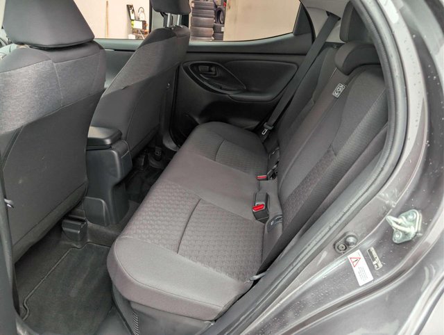 USED 2022 72 TOYOTA YARIS 1.5 Yaris Design HEV CVT 5dr CLICK & COLLECT/ HOME DELIVERY