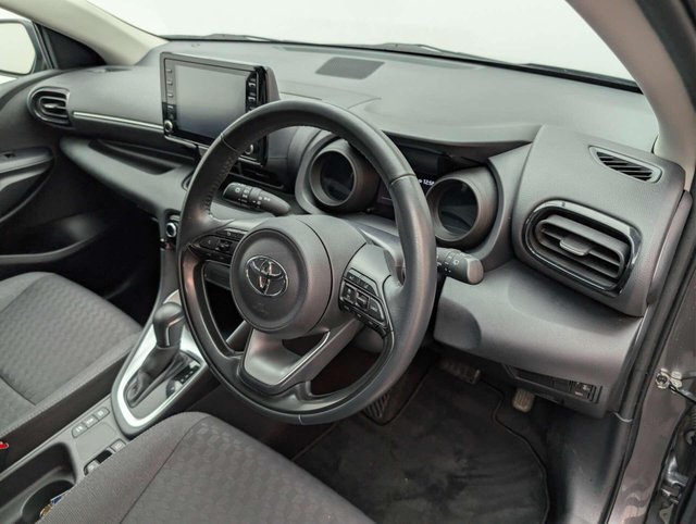 USED 2022 72 TOYOTA YARIS 1.5 Yaris Design HEV CVT 5dr CLICK & COLLECT/ HOME DELIVERY