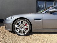 USED 2011 61 JAGUAR XKR 5.0 V8 Coupe 2dr Petrol Auto Euro 5 (510 ps) LOW MILEAGE + GREAT SPECIFICATION + REVERSE CAMERA + HEATED AND VENTILATED FRONT SEATS + BOWERS AND WILKINS SOUND + CRUISE CONTROL + SAT NAV + 12 MONTHS MOT + 6 MONTHS WARRANTY + FINANCE AVAILABLE