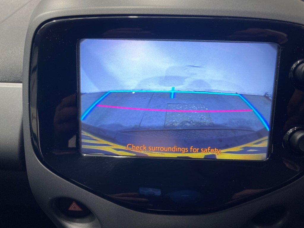 USED 2019 19 TOYOTA AYGO 1.0 VVT-i x-play Hatchback 5dr Petrol x-shift Euro 6 (71 ps) one owner from new