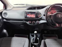 USED 2016 66 TOYOTA YARIS 1.33 Dual VVT-i Icon Hatchback 5dr Petrol Manual Euro 6 (99 ps) 