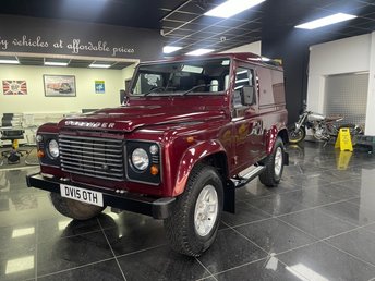 View our LAND ROVER DEFENDER