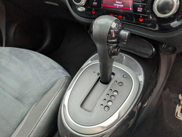USED 2017 66 NISSAN JUKE 1.6 Juke N-Connecta CVT 5dr CLICK & COLLECT/ HOME DELIVERY