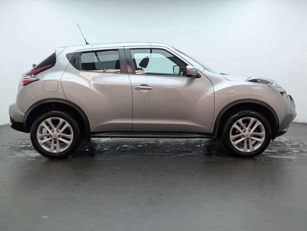 Used 2017 66 NISSAN JUKE 1.6 Juke N-Connecta CVT 5dr CLICK & COLLECT/ HOME DELIVERY