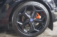 USED 2010 60 FORD FOCUS 2.5 SIV ST-3 Hatchback 3dr Petrol Manual (224 g/km, 221 bhp) WAVETRAC DIFF! K SPORT BRAKES!
