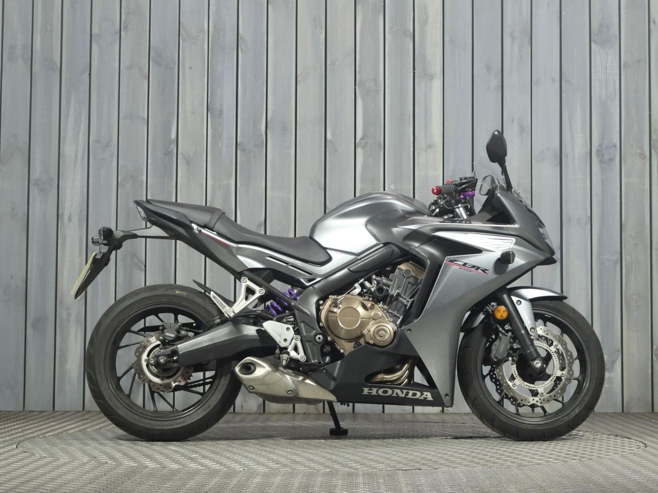HONDA CBR650F