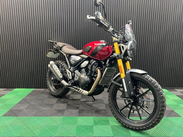 View our TRIUMPH Scrambler 400 X