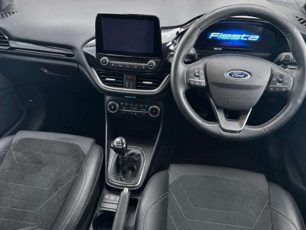 2023 Ford Fiesta — image 6