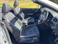 USED 2015 15 VOLKSWAGEN GOLF 2.0 TDI BlueMotion Tech GT Cabriolet Euro 5 (s/s) 2dr 