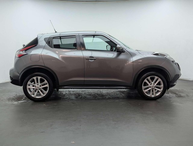 USED 2016 16 NISSAN JUKE 1.2 Juke N-Connecta DiG-T 5dr CLICK & COLLECT/ HOME DELIVERY