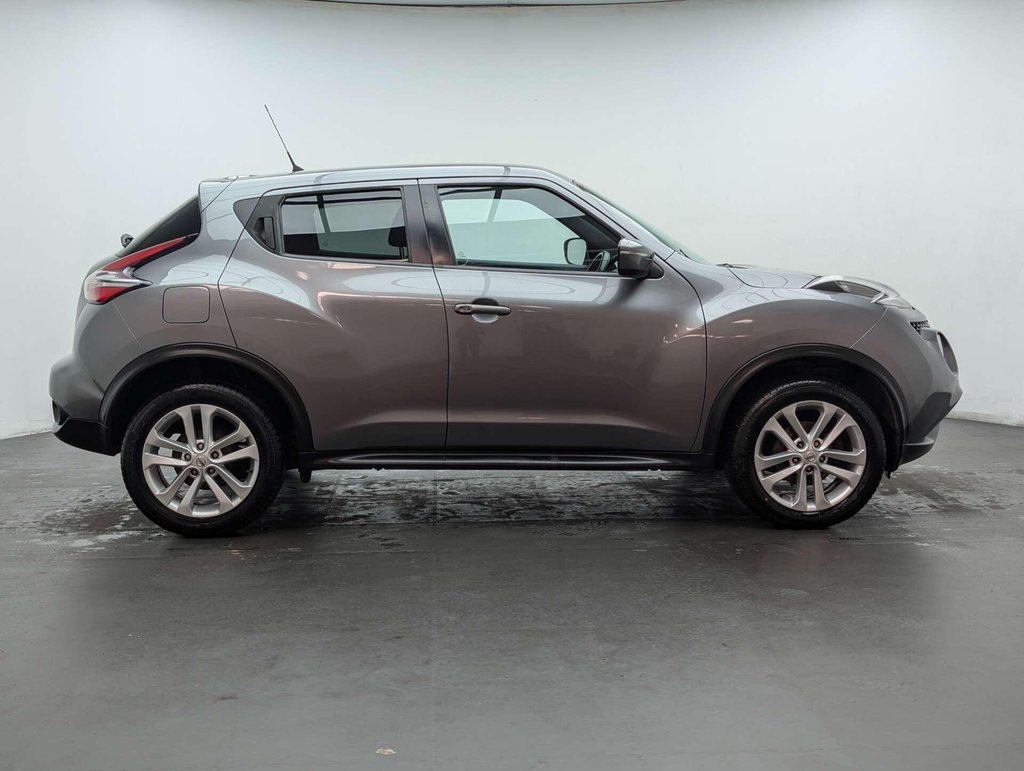 Used 2016 16 NISSAN JUKE 1.2 Juke N-Connecta DiG-T 5dr CLICK & COLLECT/ HOME DELIVERY