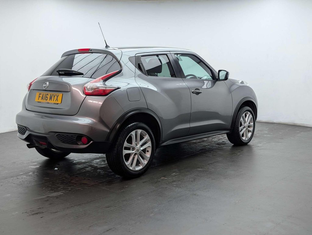 Used 2016 16 NISSAN JUKE 1.2 Juke N-Connecta DiG-T 5dr CLICK & COLLECT/ HOME DELIVERY