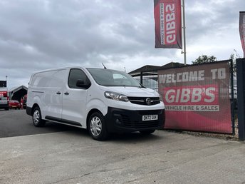 2022 VAUXHALL VIVARO