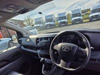 USED 2017 17 TOYOTA PROACE 1.6D COMFORT MWB EURO 6 (s/s)  MWB, 1 OWNER, FULL SERVICE HISTORY, EURO 6, 99K MILES