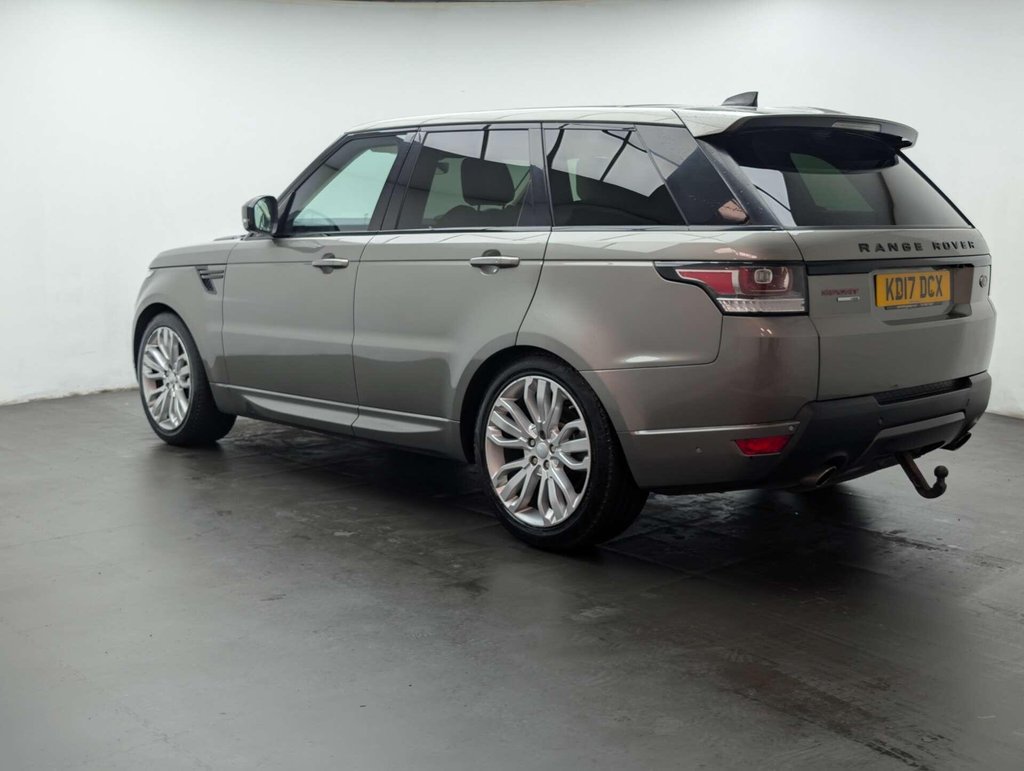 Used 2017 17 LAND ROVER RANGE ROVER SPORT 3.0 Range Rover Sport HSE Dynamic V6 SC Auto 4WD 5dr CLICK & COLLECT/ HOME DELIVERY