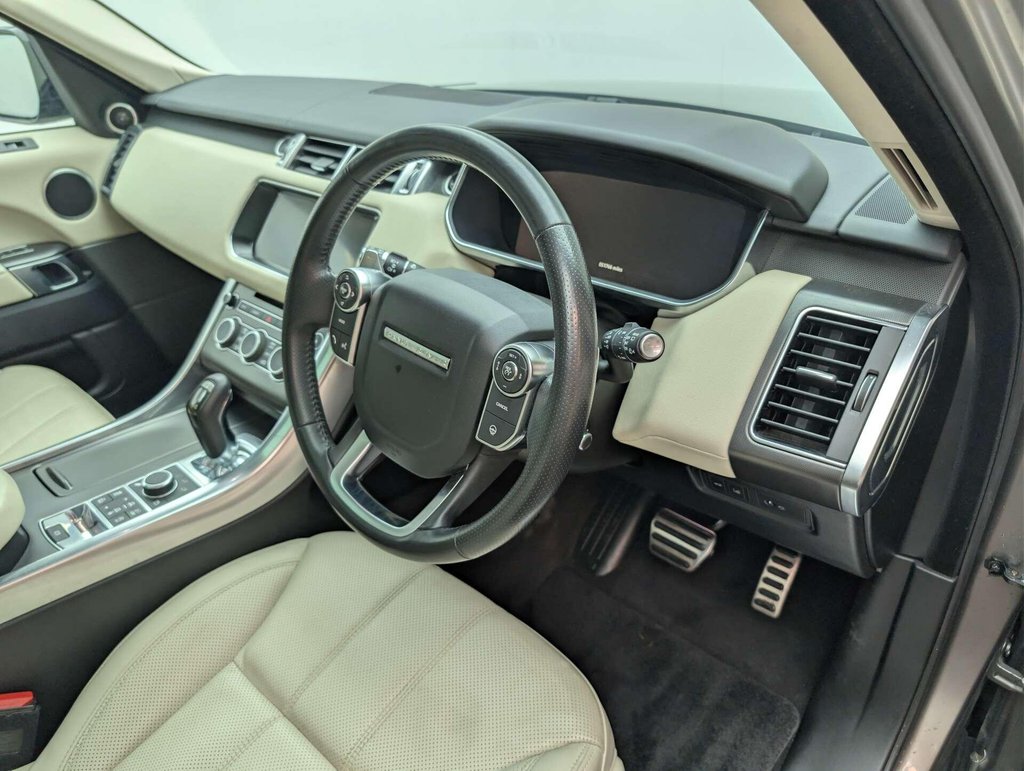 Used 2017 17 LAND ROVER RANGE ROVER SPORT 3.0 Range Rover Sport HSE Dynamic V6 SC Auto 4WD 5dr CLICK & COLLECT/ HOME DELIVERY