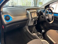 USED 2019 19 TOYOTA AYGO 1.0 VVT-i x-plore Hatchback 5dr Petrol Manual Euro 6 (71 ps)+2 KEYS+PSH+REAR CAMERA+AIRCON+CRUISE CONTROL+BT AUDIO+NAV+USB+AUX+ALLOYS+CLIMATE+HPI CLEAR+VOSA HISTORY+ 2 KEYS+PSH+REAR CAMERA+AIRCON+CRUISE CONTROL+BT AUDIO+NAV+USB+AUX+ALLOYS+CLIMATE+HPI CLEAR