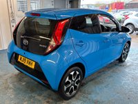 USED 2019 19 TOYOTA AYGO 1.0 VVT-i x-plore Hatchback 5dr Petrol Manual Euro 6 (71 ps)+2 KEYS+PSH+REAR CAMERA+AIRCON+CRUISE CONTROL+BT AUDIO+NAV+USB+AUX+ALLOYS+CLIMATE+HPI CLEAR+VOSA HISTORY+ 2 KEYS+PSH+REAR CAMERA+AIRCON+CRUISE CONTROL+BT AUDIO+NAV+USB+AUX+ALLOYS+CLIMATE+HPI CLEAR