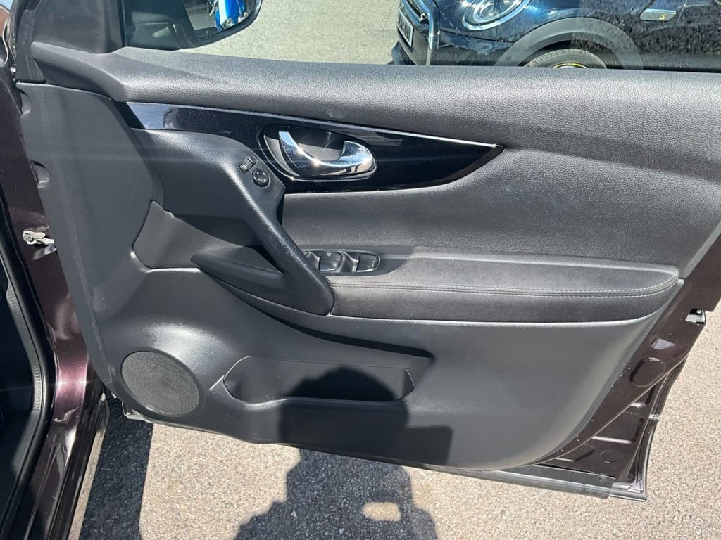USED 2016 16 NISSAN QASHQAI 1.5 dCi N-Connecta SUV 5dr Diesel Manual 2WD Euro 6 (s/s) (110 ps) 