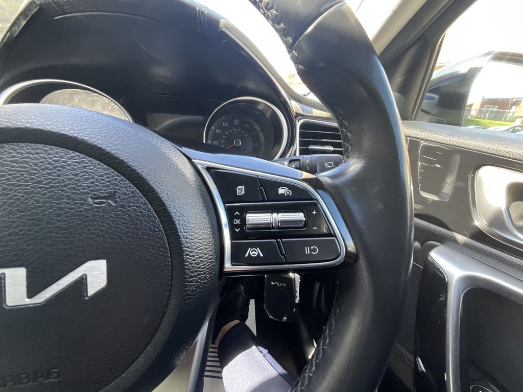 USED 2022 22 KIA CEED 1.5 T-GDi 3 Hatchback 5dr Petrol Manual Euro 6 (s/s) (158 bhp) Rear Camera, Lane Departure